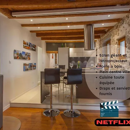 L'ecrin De Chambery, Coeur De Centre Ville, Calme Et Espace Apartmán Chambéry